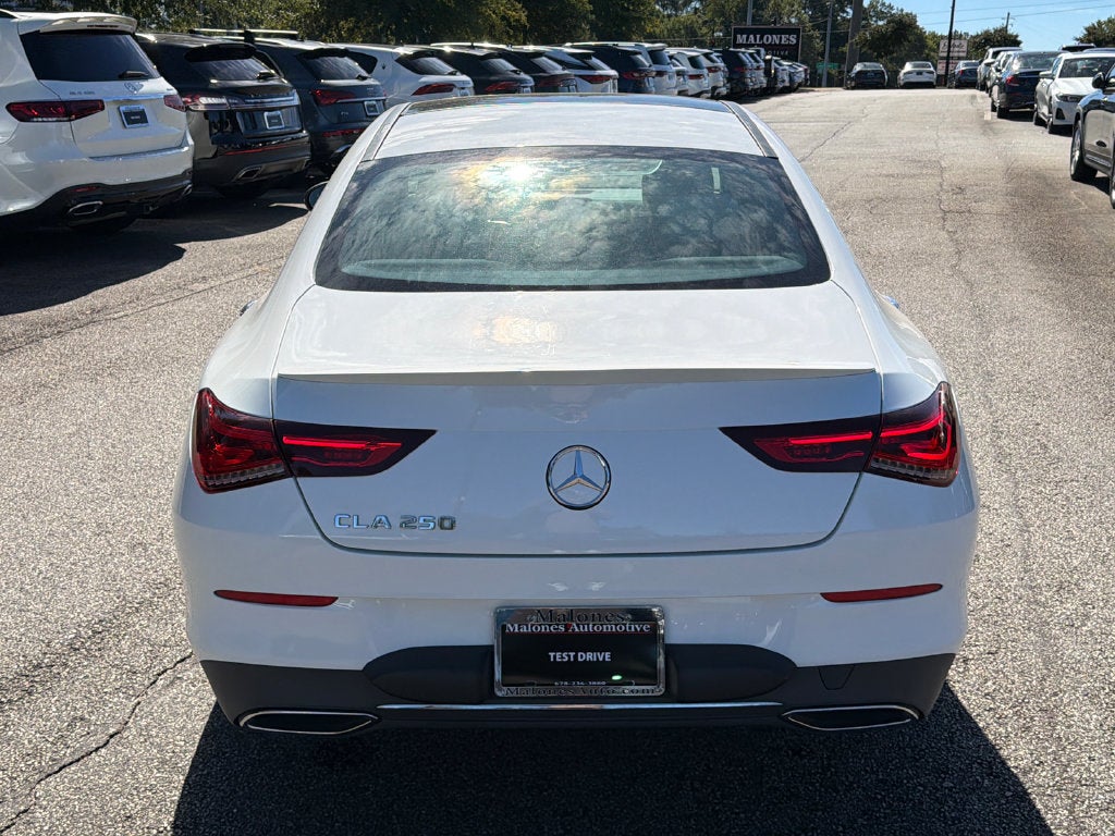 2023 Mercedes-Benz CLA 6