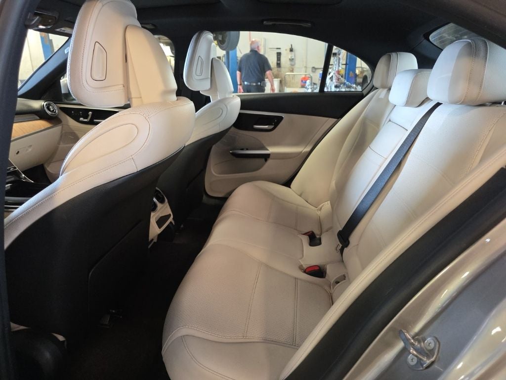 2023 Mercedes-Benz C-Class C 300
