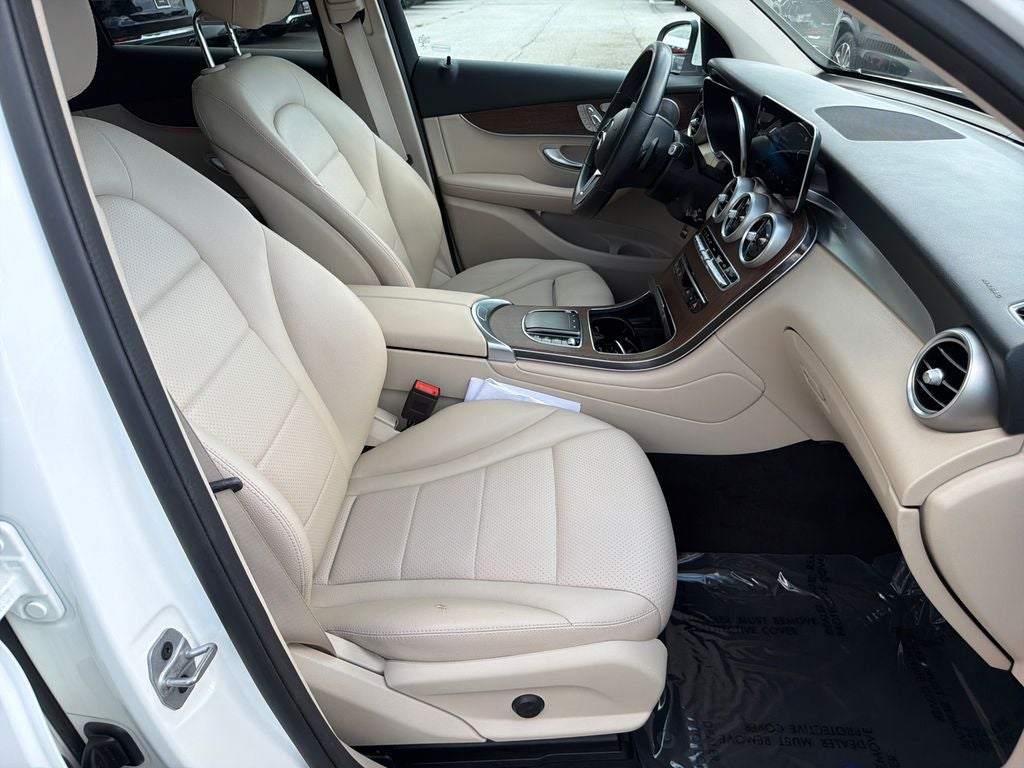 2021 Mercedes-Benz GLC GLC 300