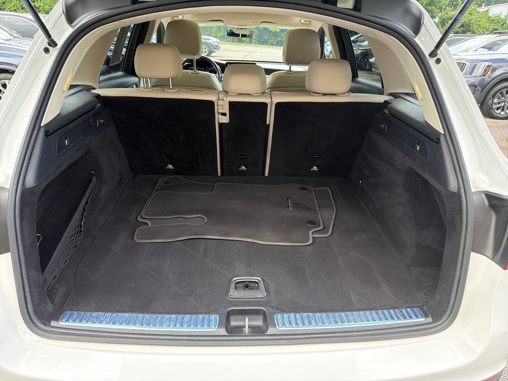 2021 Mercedes-Benz GLC GLC 300