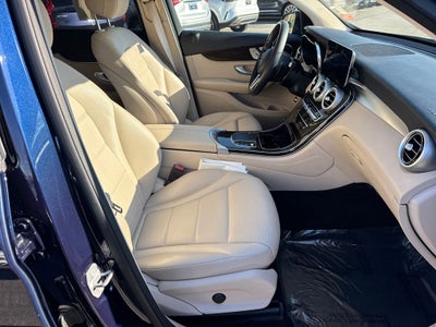 2021 Mercedes-Benz GLC GLC 300