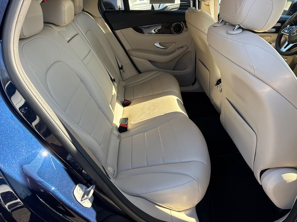 2021 Mercedes-Benz GLC GLC 300