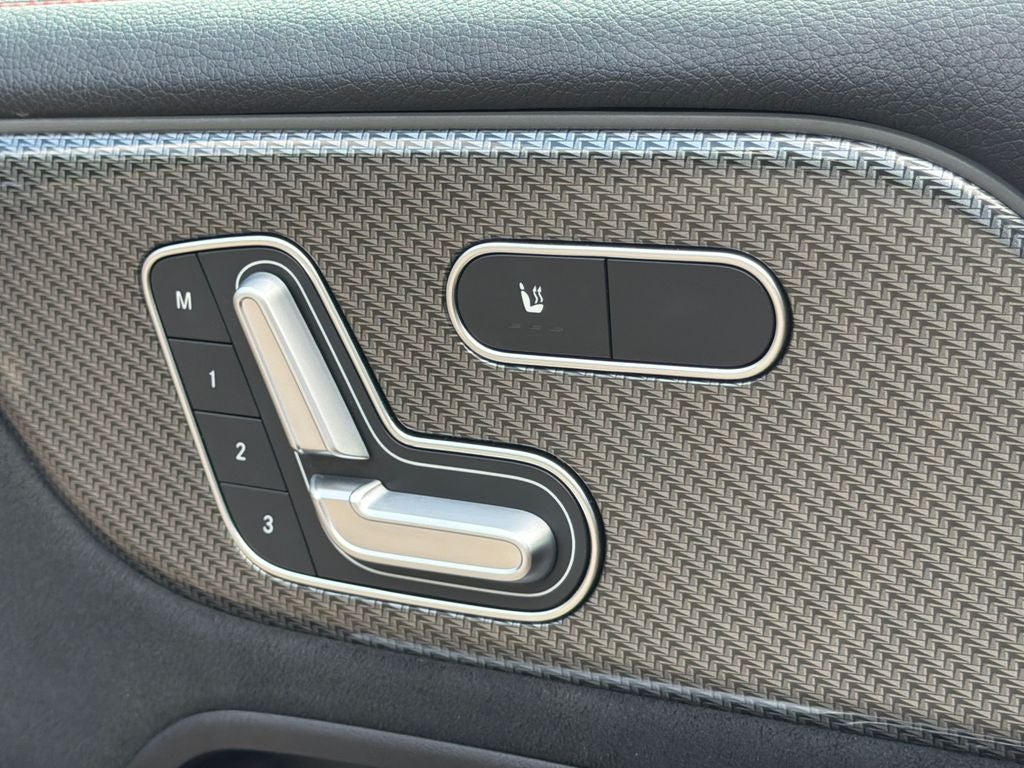 2023 Mercedes-Benz GLB GLB 250 SE 20 AMG® PT PANO SV AC