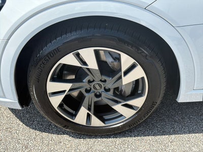 2022 Audi e-tron Premium