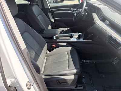 2022 Audi e-tron Premium