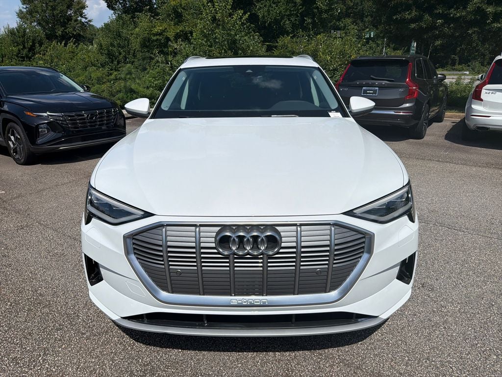 2022 Audi e-tron Premium