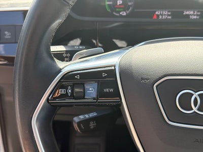 2022 Audi e-tron Premium