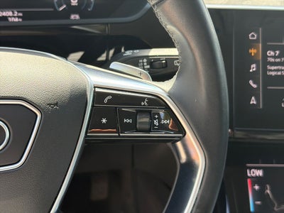2022 Audi e-tron Premium