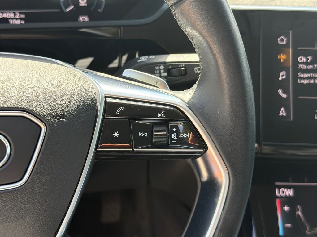 2022 Audi e-tron Premium