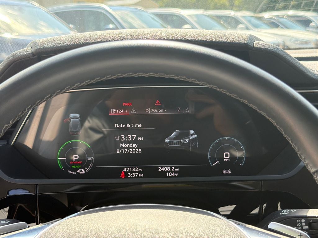 2022 Audi e-tron Premium