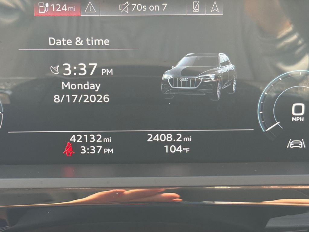 2022 Audi e-tron Premium