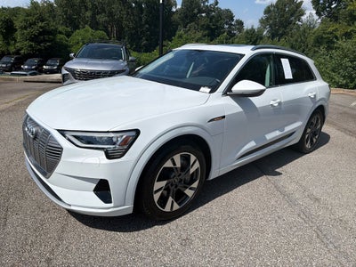 2022 Audi e-tron Premium
