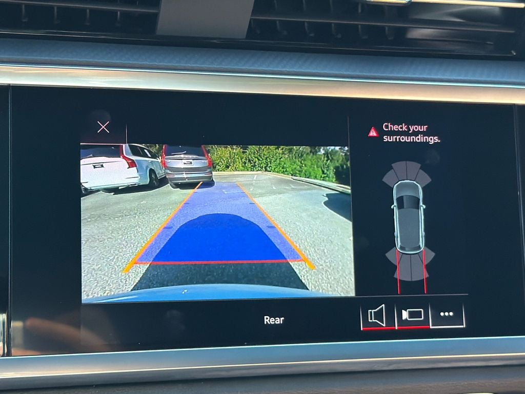 2021 Audi Q3 S line Premium