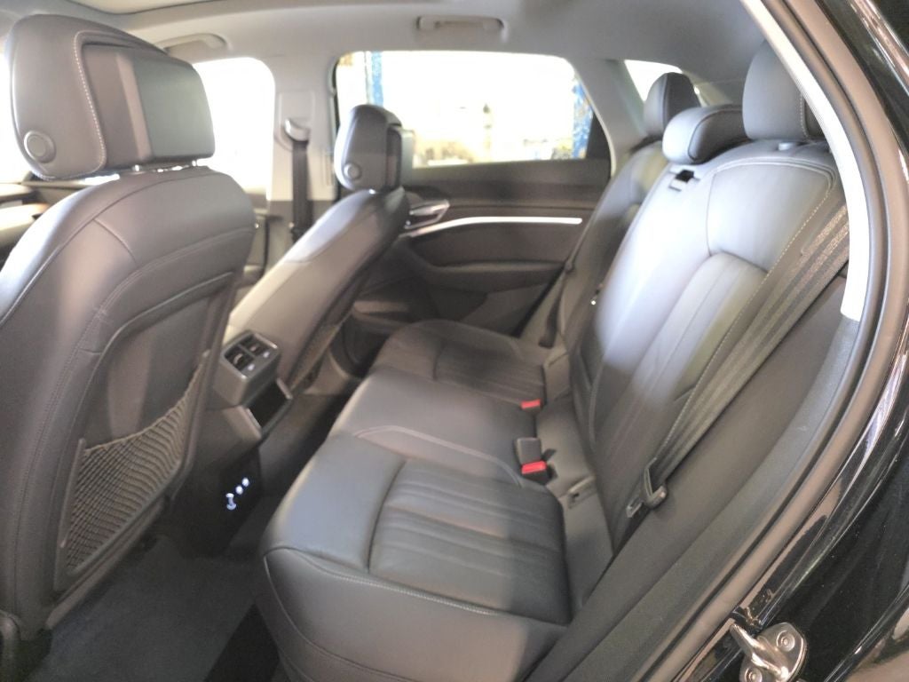 2019 Audi e-tron Premium Plus
