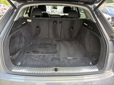 2019 Audi e-tron Premium Plus