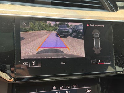 2019 Audi e-tron Premium Plus