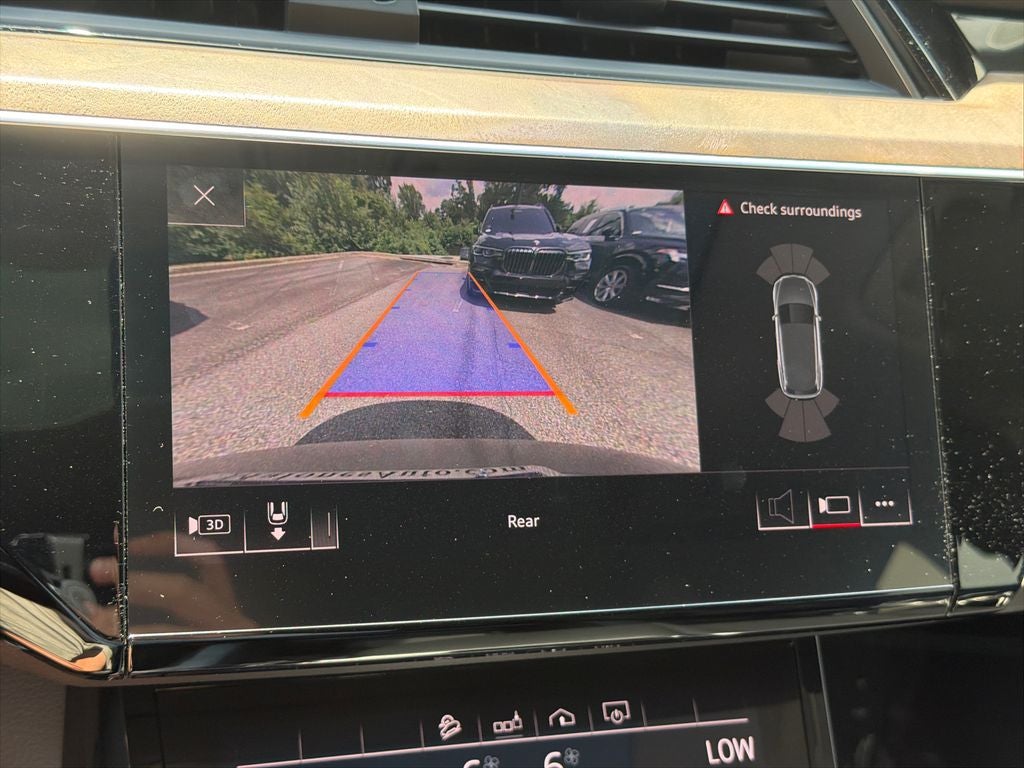 2019 Audi e-tron Premium Plus
