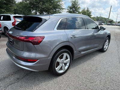 2019 Audi e-tron Premium Plus