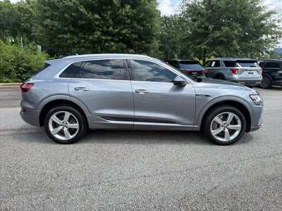2019 Audi e-tron Premium Plus
