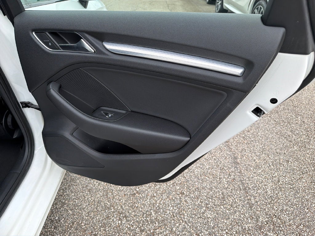 2020 Audi A3 2.0T Premium SE *M 18 BS AC