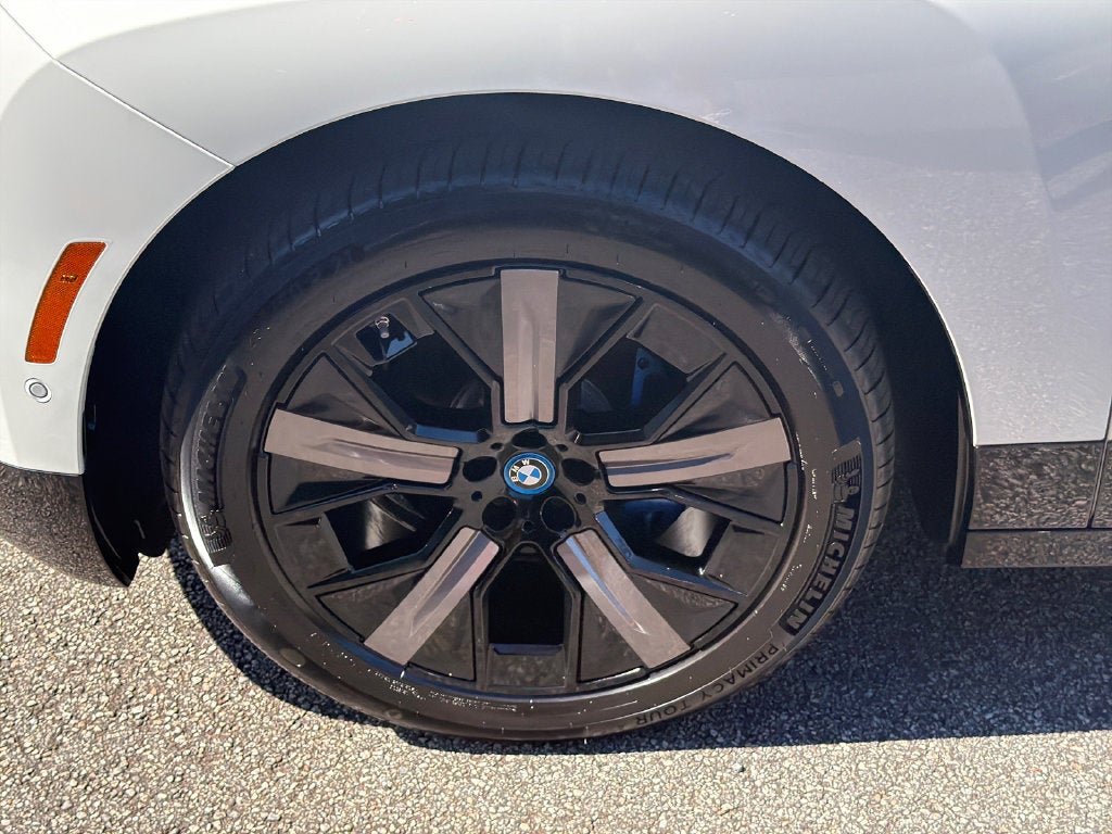 2023 BMW iX xDrive50 SE * 21 SPT SV