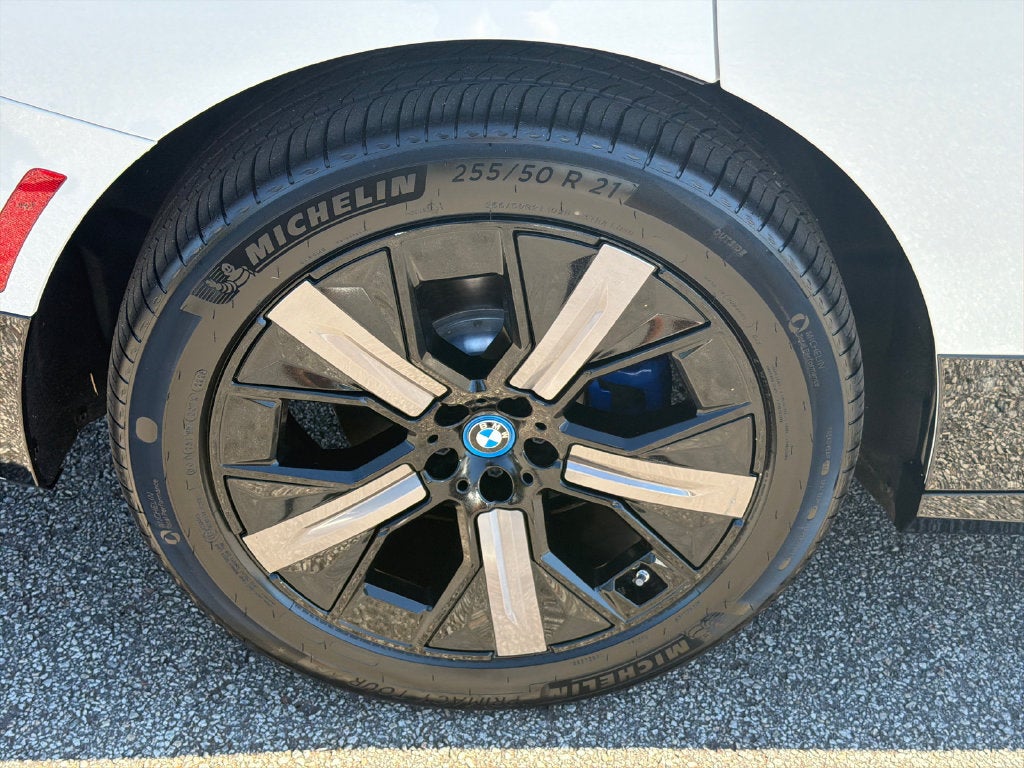 2023 BMW iX xDrive50 SE * 21 SPT SV