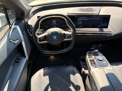 2023 BMW iX xDrive50 SE * 21 SPT SV