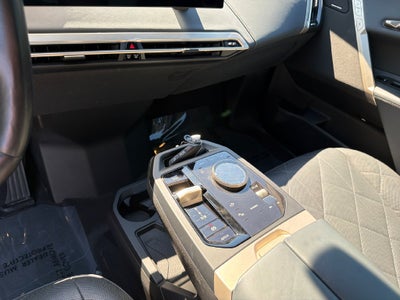 2023 BMW iX xDrive50 SE * 21 SPT SV