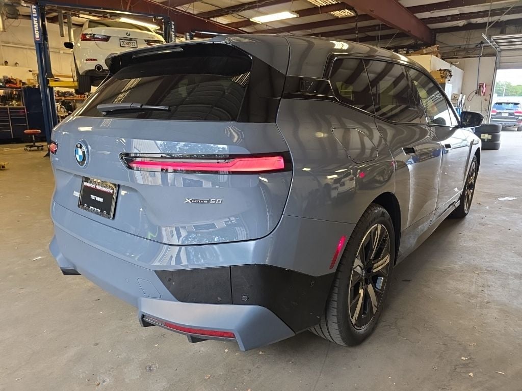 2023 BMW iX xDrive50