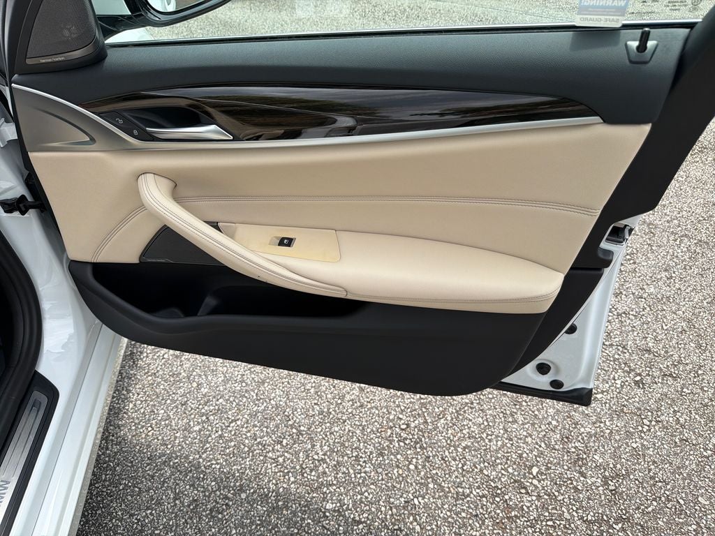 2023 BMW 5 Series 530e