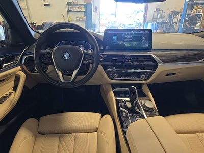 2023 BMW 5 Series 530e