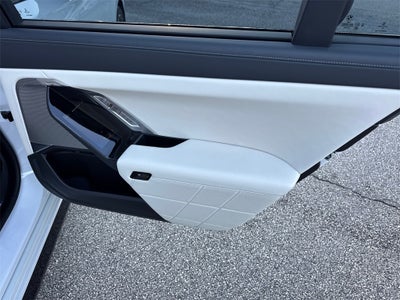 2023 BMW 7 Series 760i xDrive