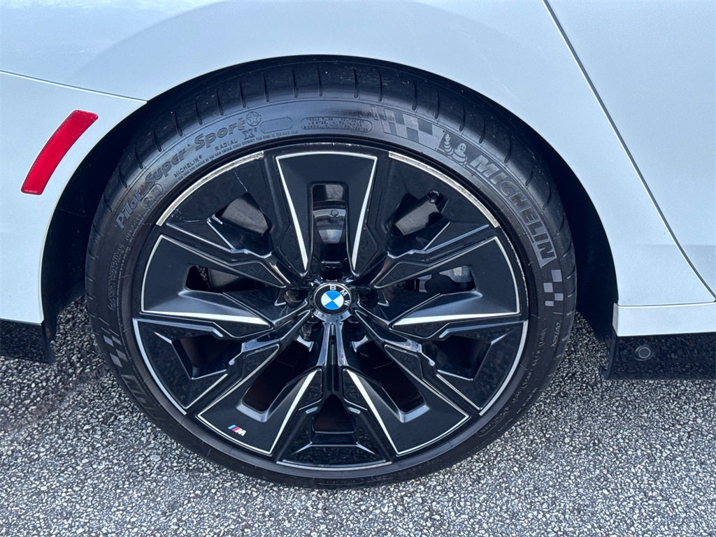 2023 BMW 7 Series 760i xDrive