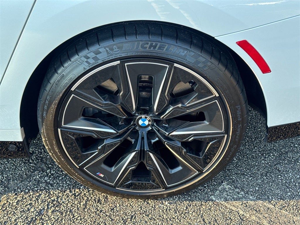 2023 BMW 7 Series 760i xDrive