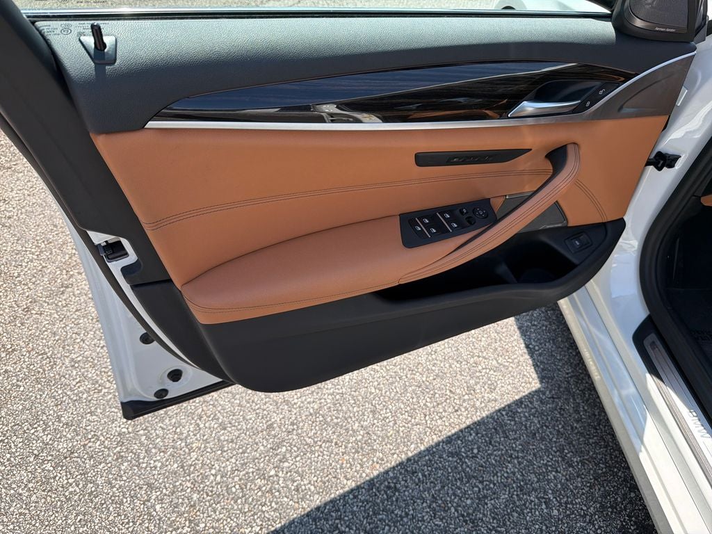 2021 BMW 5 Series 530i