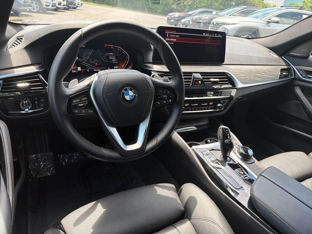 2022 BMW 5 Series 530i