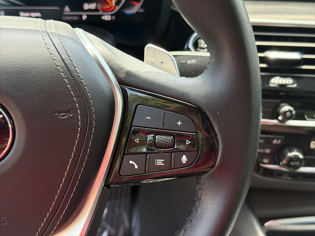 2022 BMW 5 Series 530i
