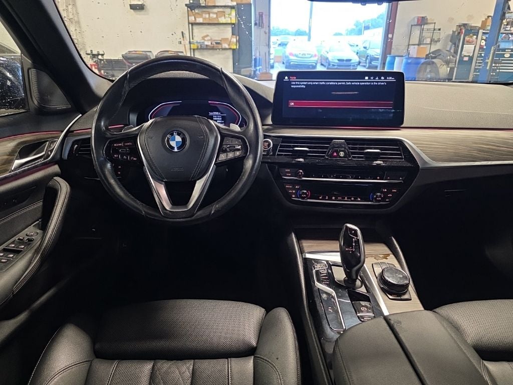 2022 BMW 5 Series 530i