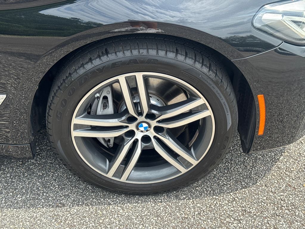 2021 BMW 5 Series 540i
