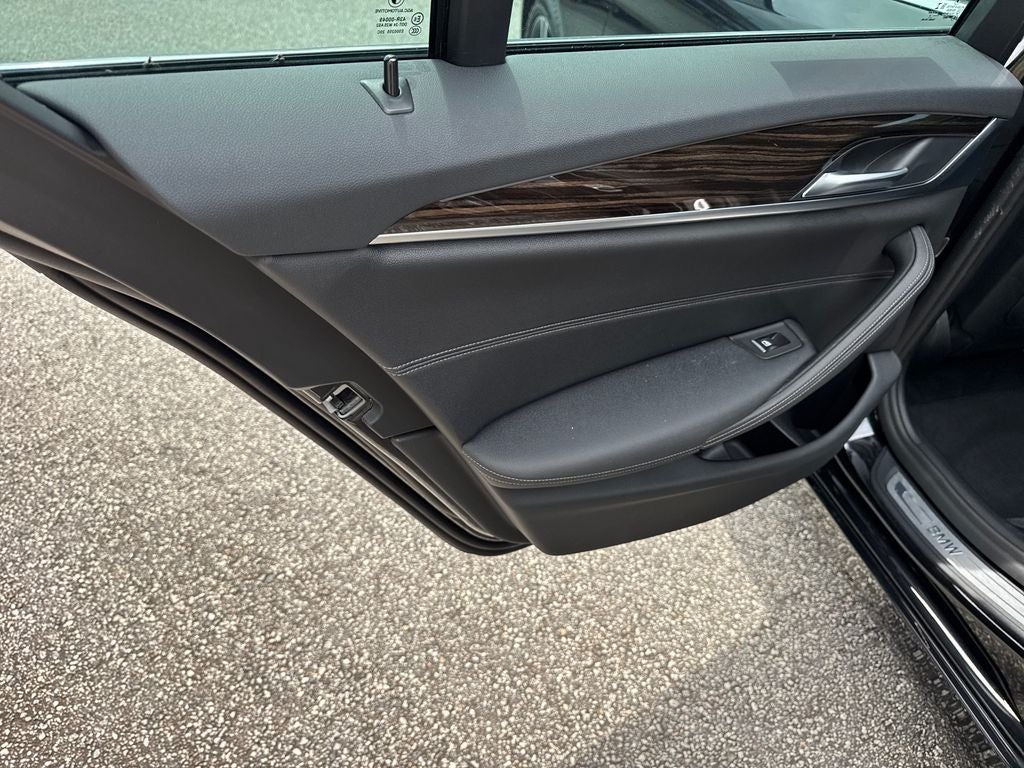 2021 BMW 5 Series 540i