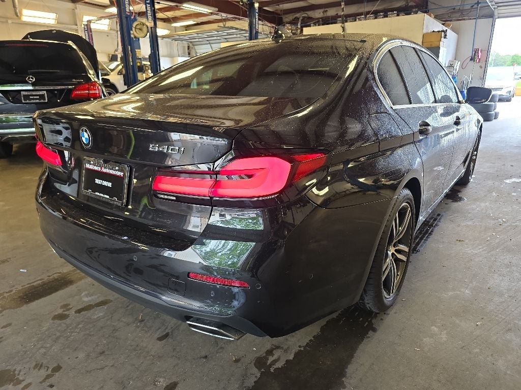 2021 BMW 5 Series 540i