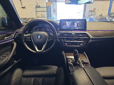 2021 BMW 5 Series 540i