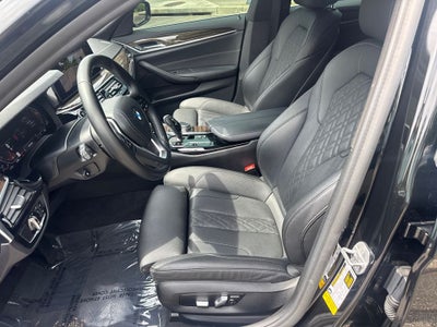2021 BMW 5 Series 540i