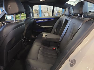 2021 BMW 5 Series 540i