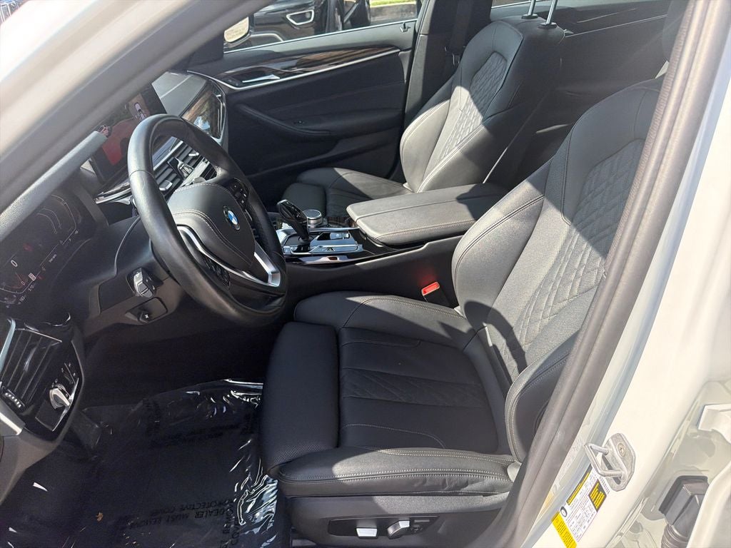 2021 BMW 5 Series 540i