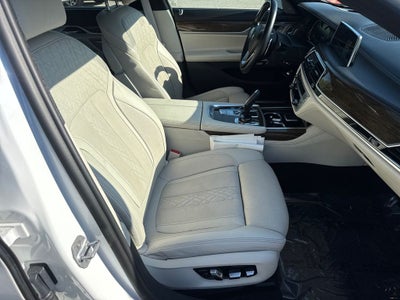 2018 BMW 7 Series 750i