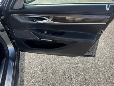 2018 BMW 7 Series 750i xDrive