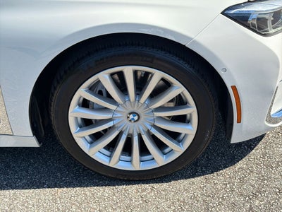 2022 BMW 7 Series 740i