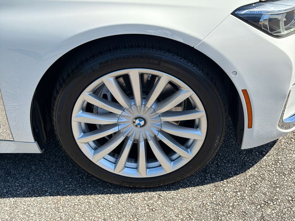 2022 BMW 7 Series 740i
