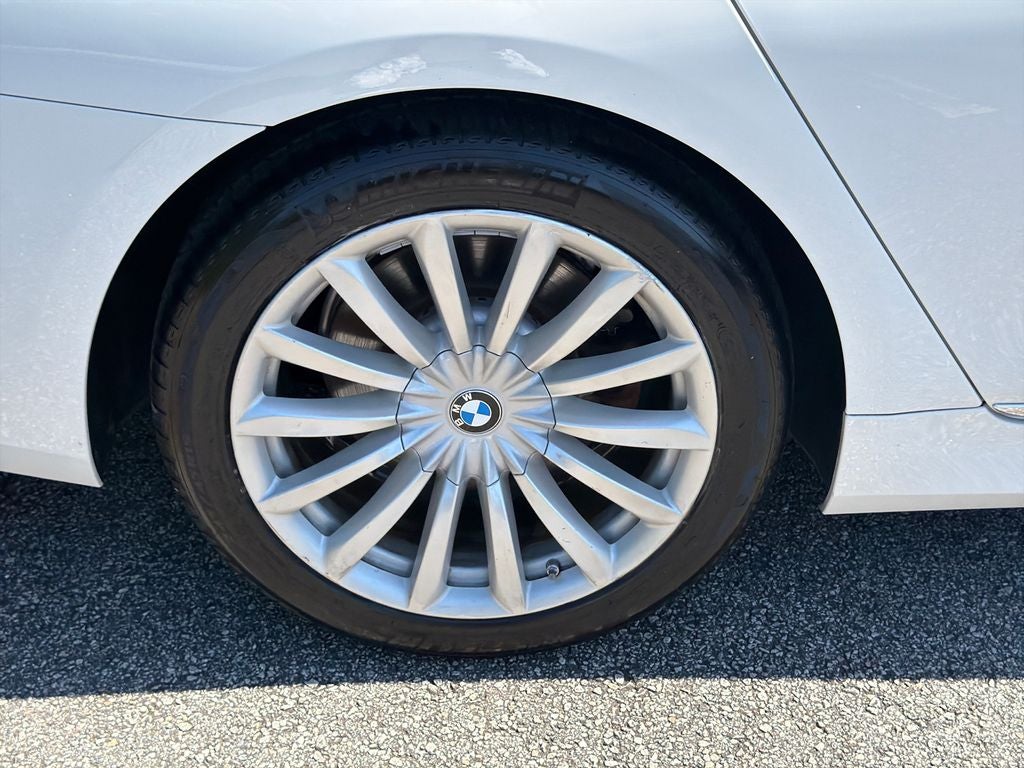 2022 BMW 7 Series 740i